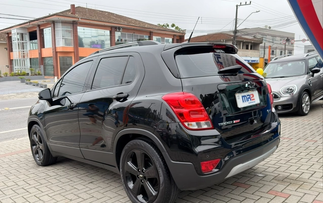 imagem-https://www.socarrao.com.br/sc-vehicle-images-prod/4145470/1790437482090-003_44517d7488b1bdf9e20ef43954c746e5.jpg
