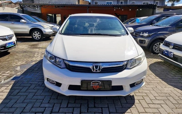 imagem-https://www.socarrao.com.br/sc-vehicle-images-prod/4145476/1790951023604-8515037_5_B_d5f55ca5dd.jpeg