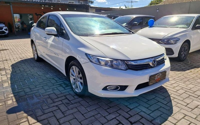 imagem-https://www.socarrao.com.br/sc-vehicle-images-prod/4145476/1790951023606-8515037_6_B_29e7a3e907.jpeg