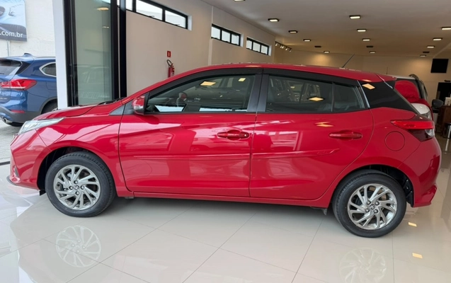 imagem-https://www.socarrao.com.br/sc-vehicle-images-prod/4145547/1790438512335-15_112550.jpg
