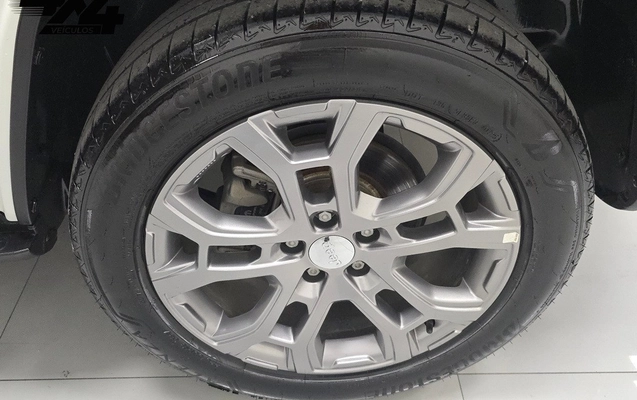 imagem-https://www.socarrao.com.br/sc-vehicle-images-prod/4145550/1791555950576-5bc25733b206412b9cc65d4ababf5b29_1790438536628.jpg