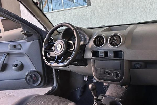 imagem-https://www.socarrao.com.br/sc-vehicle-images-prod/4145556/1790438974558-8517384_13_B_2ba6ccd727.jpeg