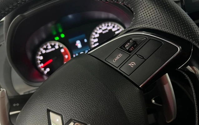 imagem-https://www.socarrao.com.br/sc-vehicle-images-prod/4145559/1790687445263-8516673_21_B_9cbb8b71d6.jpeg