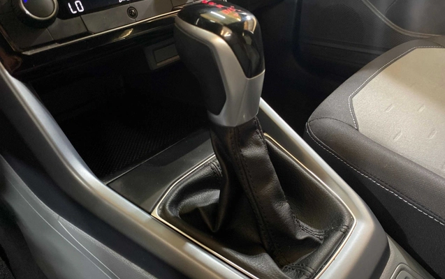 imagem-https://www.socarrao.com.br/sc-vehicle-images-prod/4145603/1790439766484-003_639eca1dc5ccf5805543eeab9fe3a560.jpg