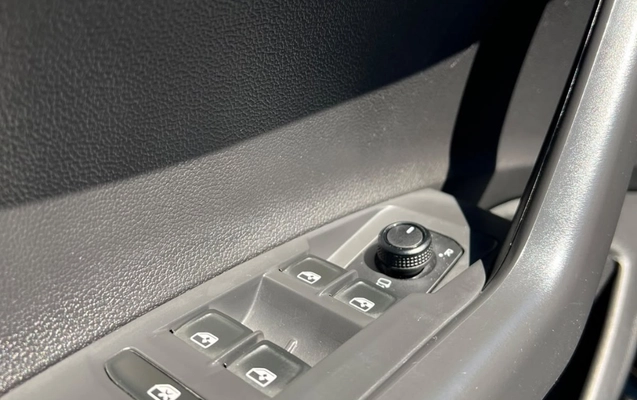 imagem-https://www.socarrao.com.br/sc-vehicle-images-prod/4145678/1790440029057-gb-992d551.jpeg