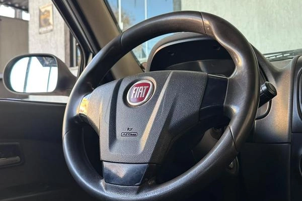 imagem-https://www.socarrao.com.br/sc-vehicle-images-prod/4145768/1790618301171-8517549_12_B_9947824de7.jpeg
