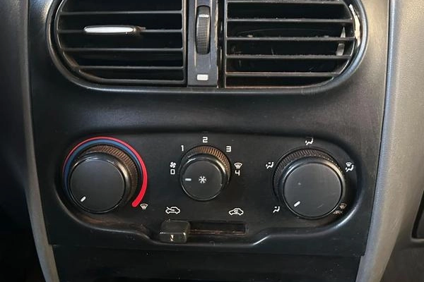 imagem-https://www.socarrao.com.br/sc-vehicle-images-prod/4145768/1790618301175-8517549_15_B_a9123fe58c.jpeg