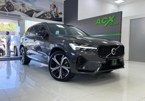Volvo XC60 2023 Cinza — foto 1 de 3