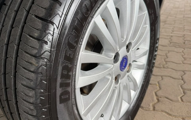 imagem-https://www.socarrao.com.br/sc-vehicle-images-prod/4146014/1790441729511-V2hhdHNBcHAgSW1hZ2UgMjAyNi0wOS0yNSBhdCAxMS40NC4zMSBBTSAoMSkuanBlZw.jpeg