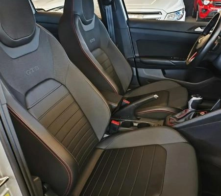 imagem-https://www.socarrao.com.br/sc-vehicle-images-prod/4146016/1790700674313-8437337_9_B_1a11549c63.jpeg
