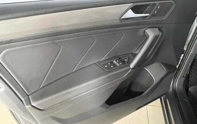 imagem-https://www.socarrao.com.br/sc-vehicle-images-prod/4146024/1792153638592-8517634_20_B_41e4176b74.jpeg