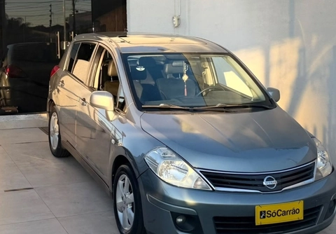 Nissan TIIDA 2010 Cinza — foto 1 de 3