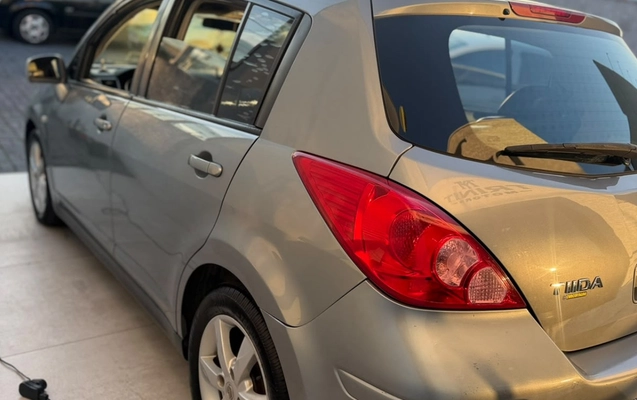 imagem-https://www.socarrao.com.br/sc-vehicle-images-prod/4146069/1790443358155-V2hhdHNBcHAgSW1hZ2UgMjAyNi0wOS0yNSBhdCAxNy41MC4zMCAoMSkuanBlZw.jpeg