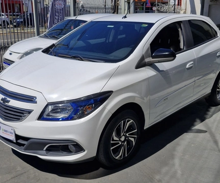 Chevrolet Onix 2016 Branco — foto 1 de 3