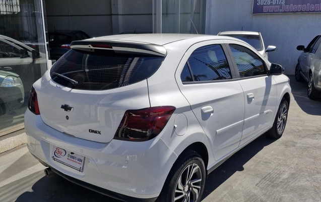 imagem-https://www.socarrao.com.br/sc-vehicle-images-prod/4146070/1790443566414-NC5qcGVn.jpeg