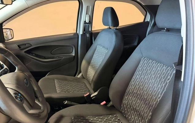 imagem-https://www.socarrao.com.br/sc-vehicle-images-prod/4146083/1790604494682-8474343_6_B_3e69020e85.jpeg