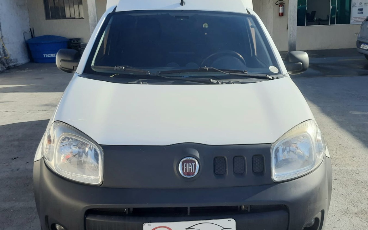 imagem-https://www.socarrao.com.br/sc-vehicle-images-prod/4146104/1790444603812-MDIuanBlZw.jpeg