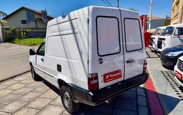 imagem-https://www.socarrao.com.br/sc-vehicle-images-prod/4146105/1790444611500-6911506_6_B_5ca92aa1e7.jpeg