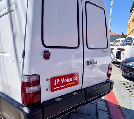 imagem-https://www.socarrao.com.br/sc-vehicle-images-prod/4146105/1790444611503-6911506_17_B_b8e9086992.jpeg