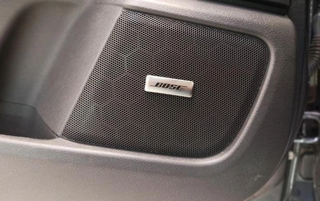 imagem-https://www.socarrao.com.br/sc-vehicle-images-prod/4146121/1790445652016-8499304_8_B_8a72d93123.jpeg