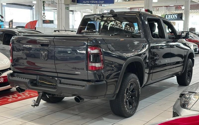imagem-https://www.socarrao.com.br/sc-vehicle-images-prod/4146249/1790446873168-8517819_11_B_e274e147ec.jpeg