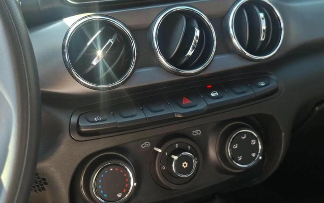 imagem-https://www.socarrao.com.br/sc-vehicle-images-prod/4146250/1790446893543-8517840_3_B_a3c44286a5.jpeg