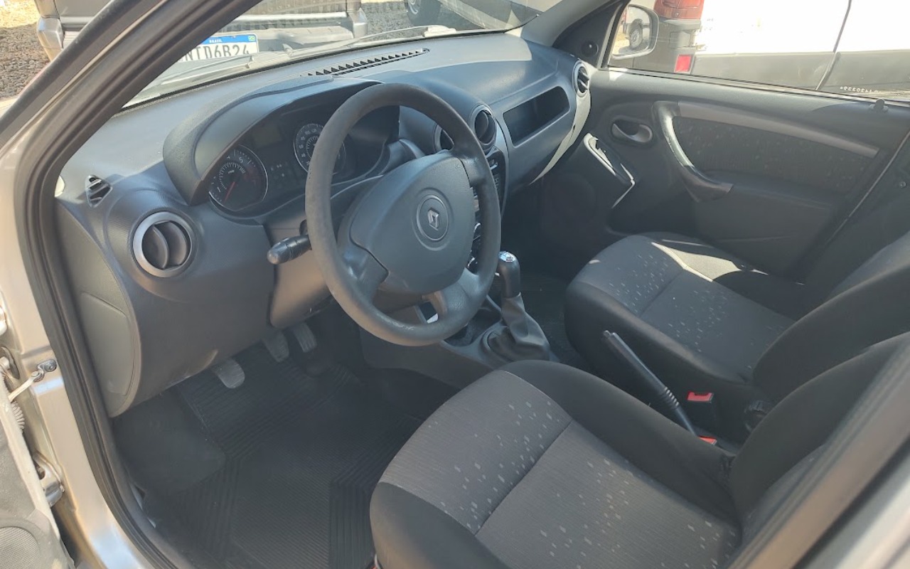 imagem-https://www.socarrao.com.br/sc-vehicle-images-prod/4146252/1790448204813-SU1HXzIwMjYwOTI2XzE0NDQwMDQwNl9IRFIuanBn.jpg