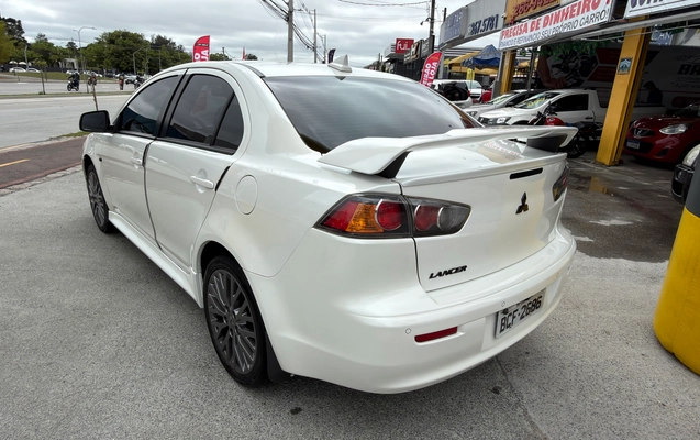 imagem-https://www.socarrao.com.br/sc-vehicle-images-prod/4146469/1790447820697-75adc9b0-a8e0-4d21-a62c-99d915e4a080.jpg