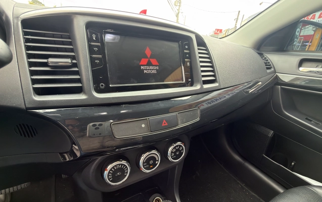 imagem-https://www.socarrao.com.br/sc-vehicle-images-prod/4146469/1790447820705-1376de3d-a068-466b-bdc1-753712dcd845.jpg