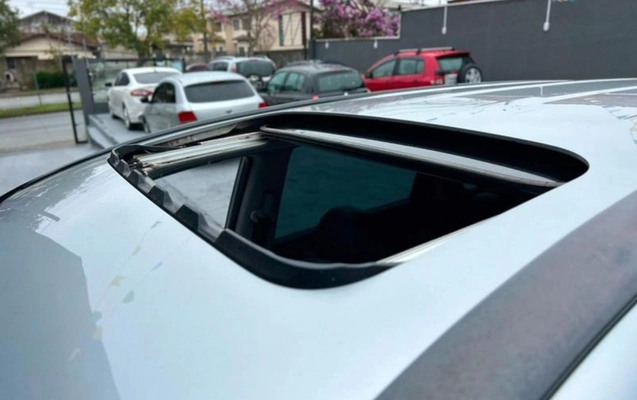 imagem-https://www.socarrao.com.br/sc-vehicle-images-prod/4146550/1790448422625-RkNfMzQ0NjVfODMzMTkxNF8xOF9WXzAzY2JiMmJlMzEuanBlZw.jpeg