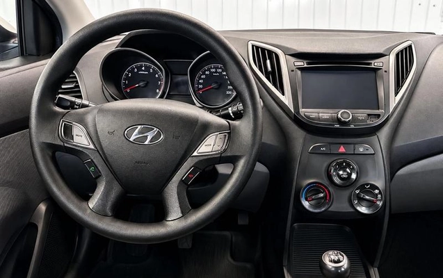 imagem-https://www.socarrao.com.br/sc-vehicle-images-prod/4146638/1790514070223-8390217_14_B_433a7ed997.jpeg