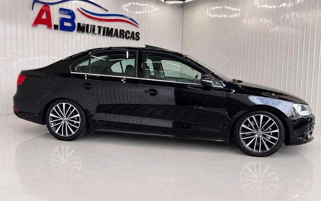 imagem-https://www.socarrao.com.br/sc-vehicle-images-prod/4146653/1790449423753-8515024_5_B_de2bbba73e.jpeg