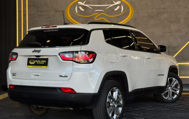 imagem-https://www.socarrao.com.br/sc-vehicle-images-prod/4146670/1790449929722-003_06d10240eeb9bf24b82f09be14c049a0.jpg