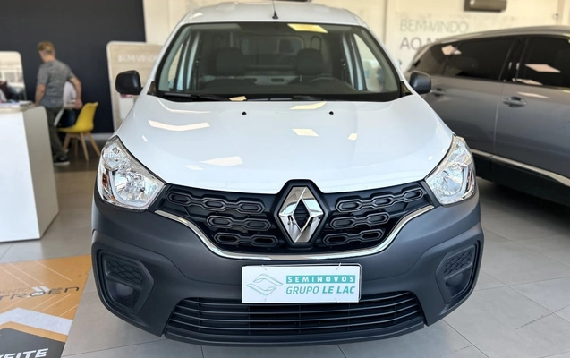 imagem-https://www.socarrao.com.br/sc-vehicle-images-prod/4146717/1790451816091-vehicle_image_1790451706_6308cce2ff3198a62e318f9c62b772d9.jpeg