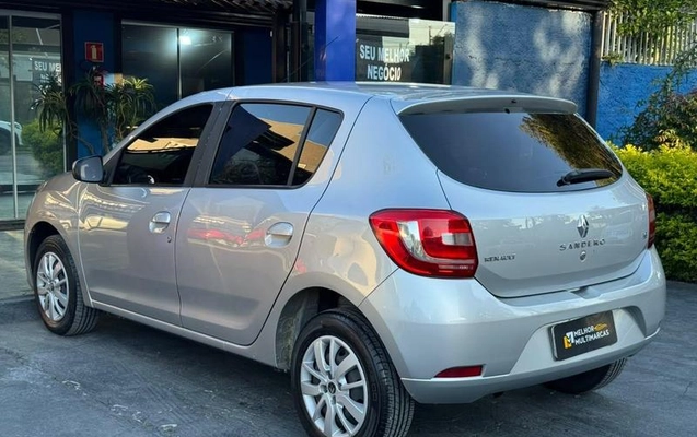 imagem-https://www.socarrao.com.br/sc-vehicle-images-prod/4146733/1790632029075-8517995_1_B_e57ff9a64d.jpeg