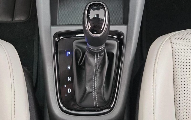 imagem-https://www.socarrao.com.br/sc-vehicle-images-prod/4146734/1790865926404-8490942_16_B_c2a84f9f69.jpeg