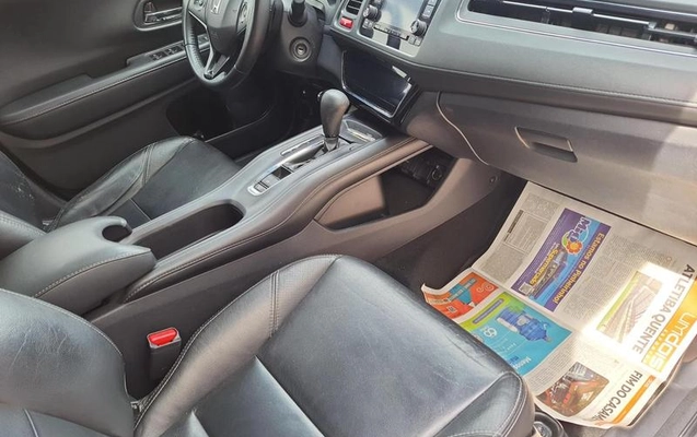 imagem-https://www.socarrao.com.br/sc-vehicle-images-prod/4146752/1791045065043-8518021_16_B_d9e2bbc302.jpeg