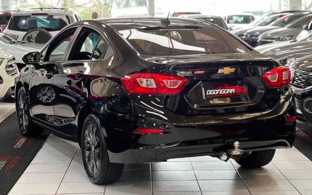 imagem-https://www.socarrao.com.br/sc-vehicle-images-prod/4147003/1790459153059-8435396_4_B_d071f99e7f.jpeg