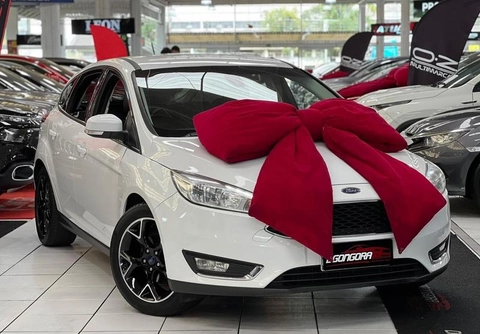 Ford Focus 2017 Branco — foto 1 de 3