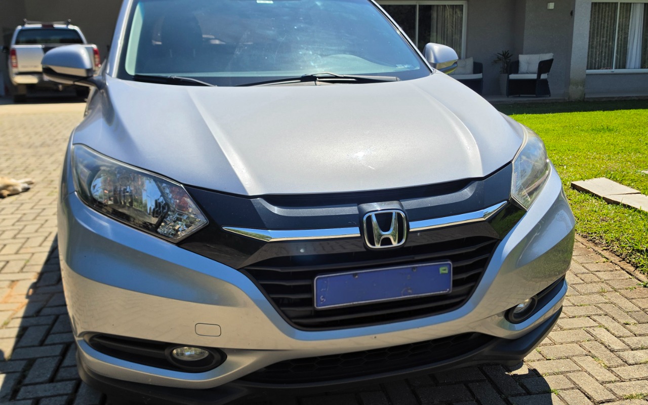 imagem-https://www.socarrao.com.br/sc-vehicle-images-prod/4147022/1790461197282-MjAyNjA5MjZfMTExMjAwKDEpLmpwZw.jpg