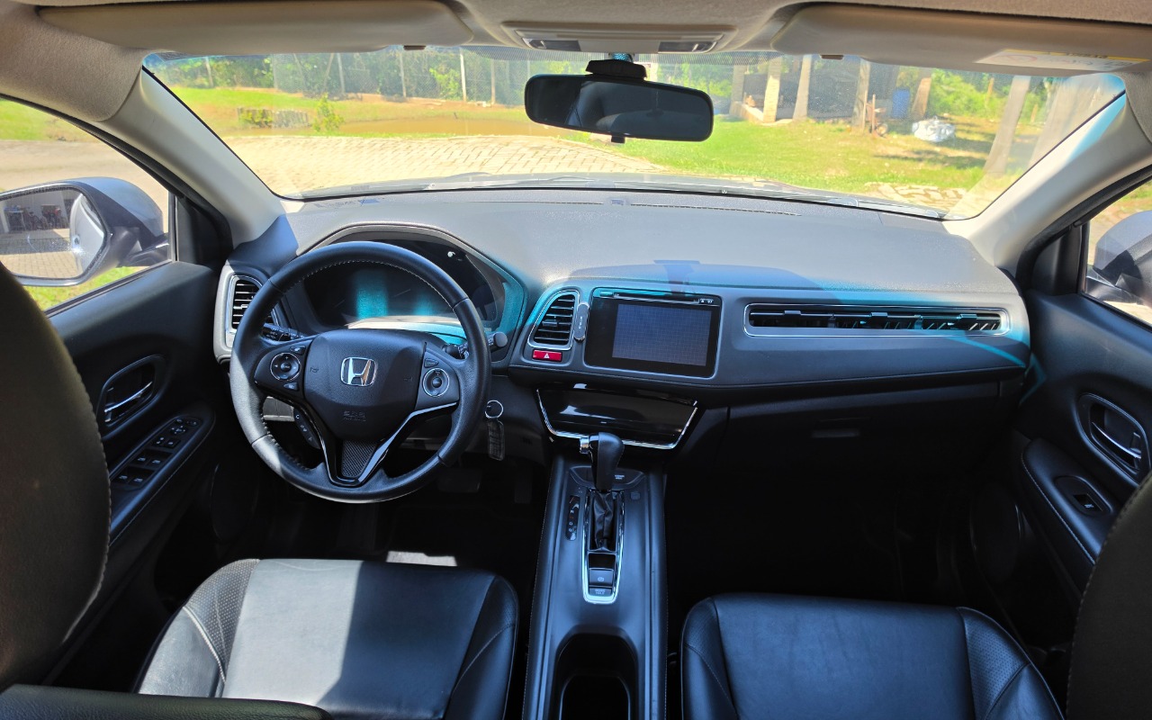 imagem-https://www.socarrao.com.br/sc-vehicle-images-prod/4147022/1790461199228-MjAyNjA5MjZfMTEyMzM4LmpwZw.jpg