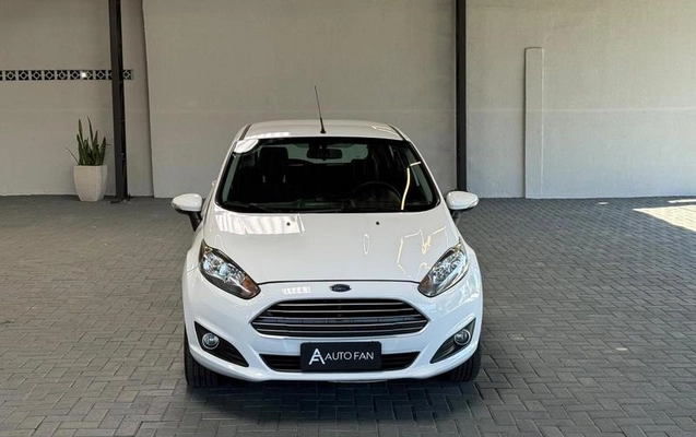 imagem-https://www.socarrao.com.br/sc-vehicle-images-prod/4147093/1790465796173-8458300_1_B_f8d1c827e5.jpeg