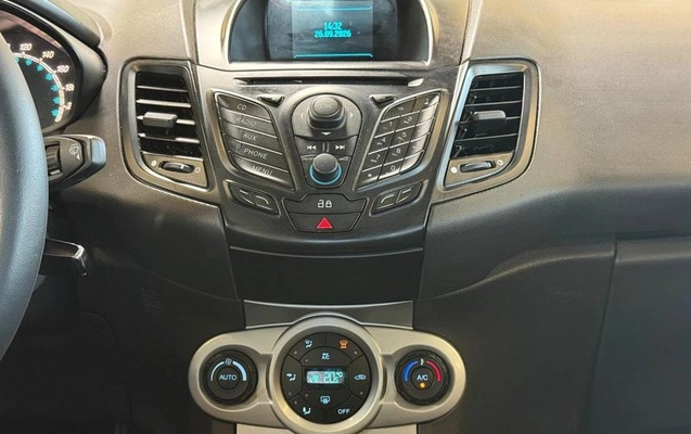 imagem-https://www.socarrao.com.br/sc-vehicle-images-prod/4147093/1790465796191-8458300_15_B_e18b697a63.jpeg