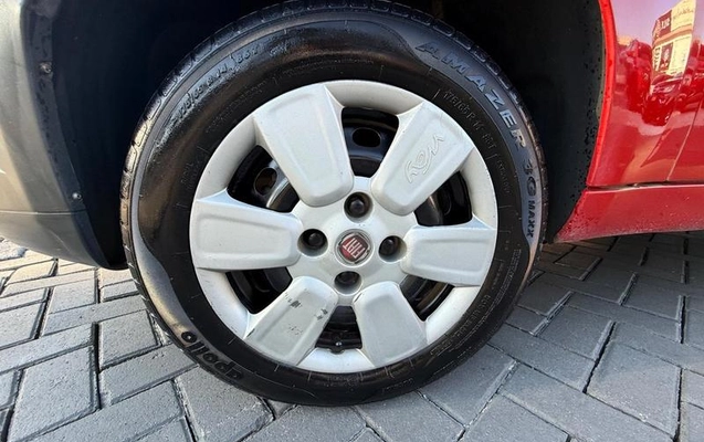 imagem-https://www.socarrao.com.br/sc-vehicle-images-prod/4147194/1790476023333-8507681_18_B_8f70d3841c.jpeg