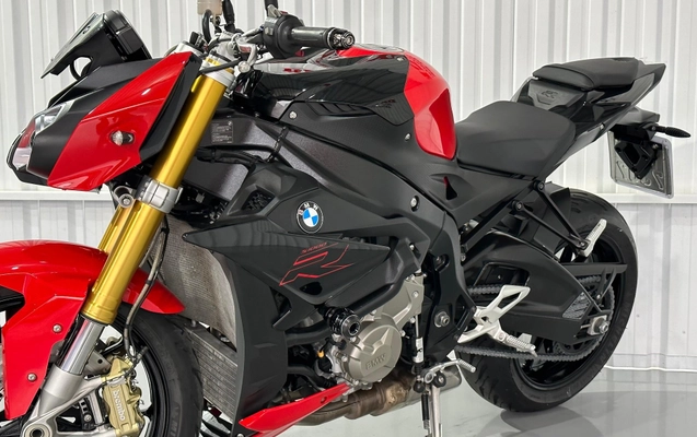 imagem-https://www.socarrao.com.br/sc-vehicle-images-prod/41545/1774375877153-4b7b31ac2dac44889308377d13e0c910_1689700250577.jpg