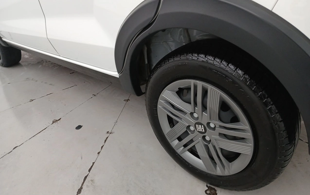 imagem-https://www.socarrao.com.br/sc-vehicle-images-prod/4154603/1790496185687-1_053033.jpg