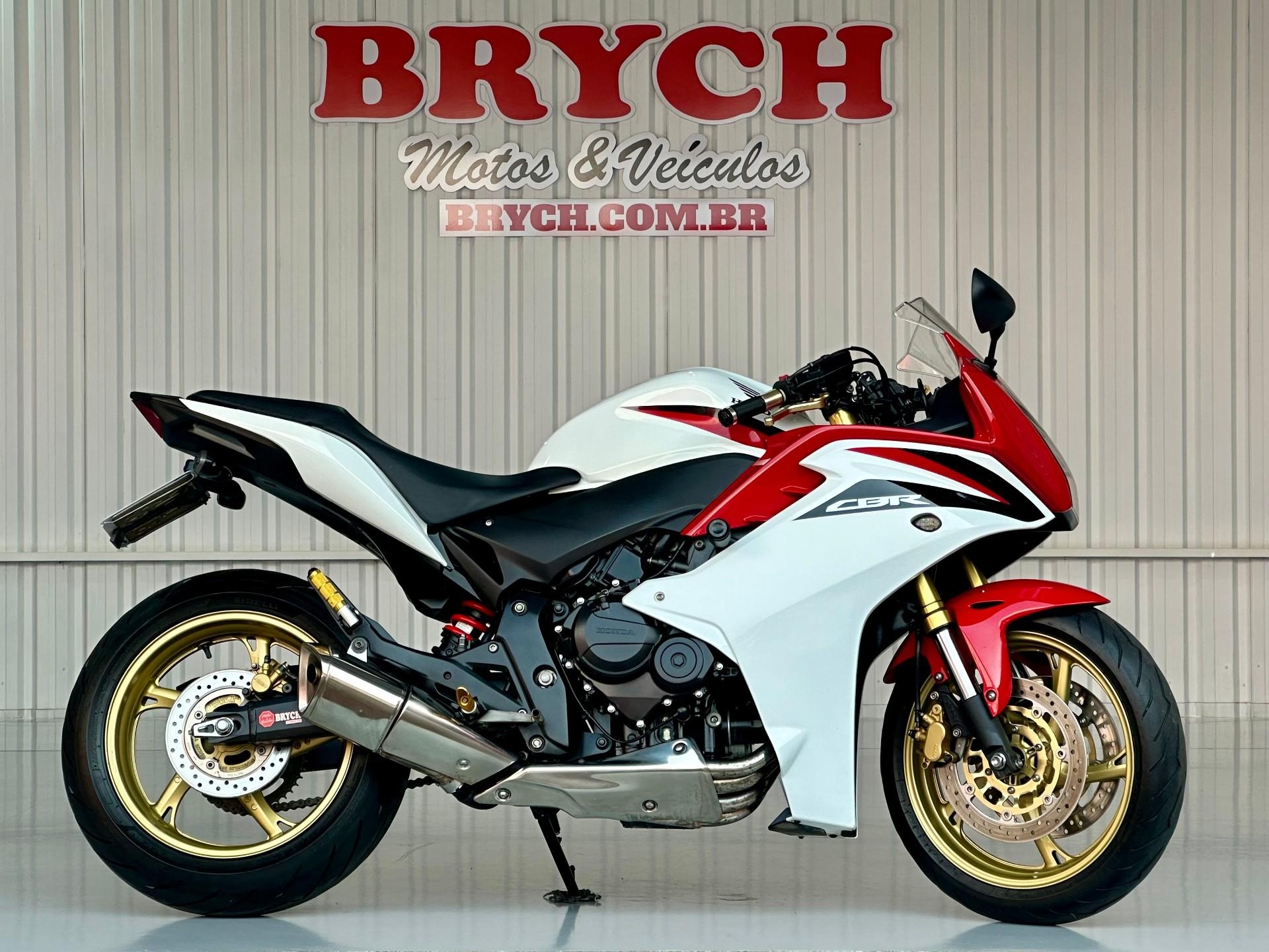 Honda CBR 600 F  na cor Branco em Pomerode / SC - 41548