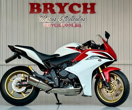Honda CBR 600 F 2014 Branco — foto 1 de 3