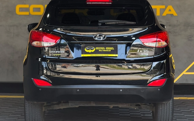 imagem-https://www.socarrao.com.br/sc-vehicle-images-prod/4155562/1790510894082-003_5b8cd180527a196f2ee6b01a537bab7f.jpg