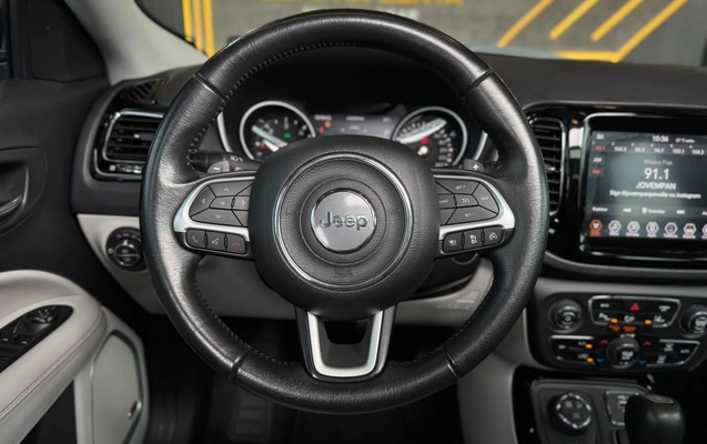 imagem-https://www.socarrao.com.br/sc-vehicle-images-prod/4155564/1790511387294-003_df13c9cbb3f46f55b06e48ab3156cf50.jpg